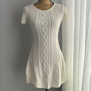 CECE Brand, Elegant Cream Knit Dress